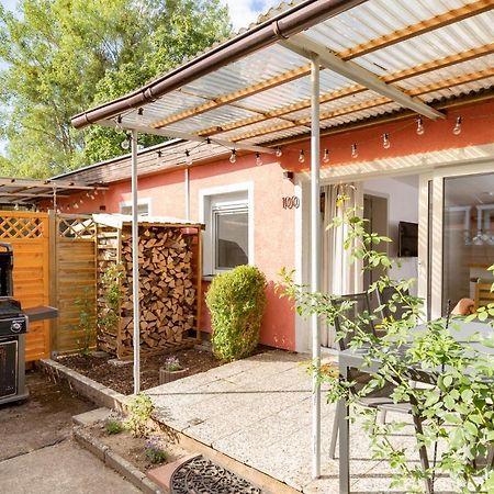 Gemutliches Tinyhouse Bungalow Mit Kamin & Sauna Am See Joachimsthal Buitenkant foto