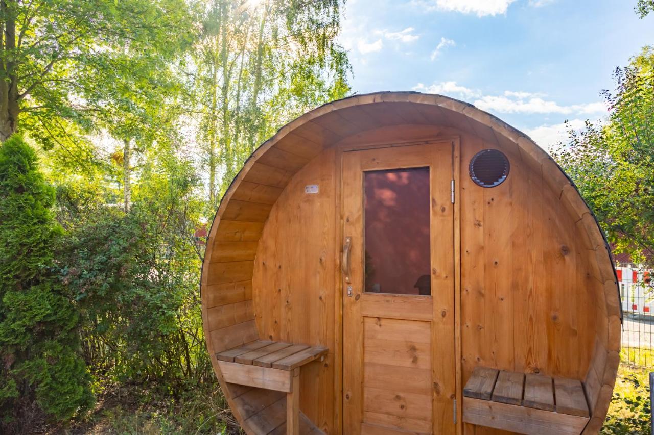 Gemutliches Tinyhouse Bungalow Mit Kamin & Sauna Am See Joachimsthal Buitenkant foto